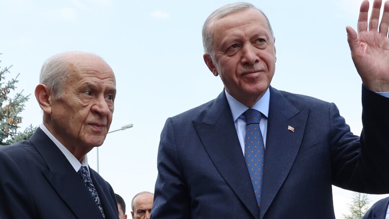 Bahçeli’nin o sözleri sonrası AKP’den açıklama geldi