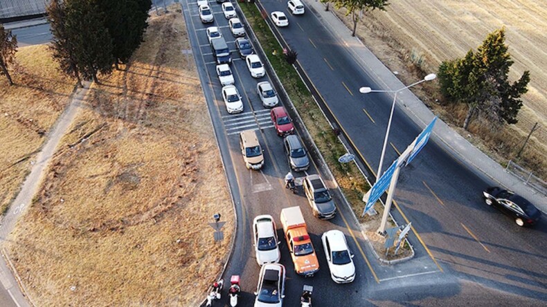 Bayram bitti, dönüş trafiği yoğunlaşmaya başladı