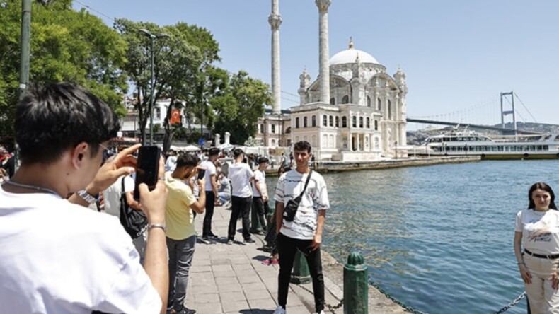 Bayram İstanbulluya zehir oldu! Vatandaş kara kara düşünüyor