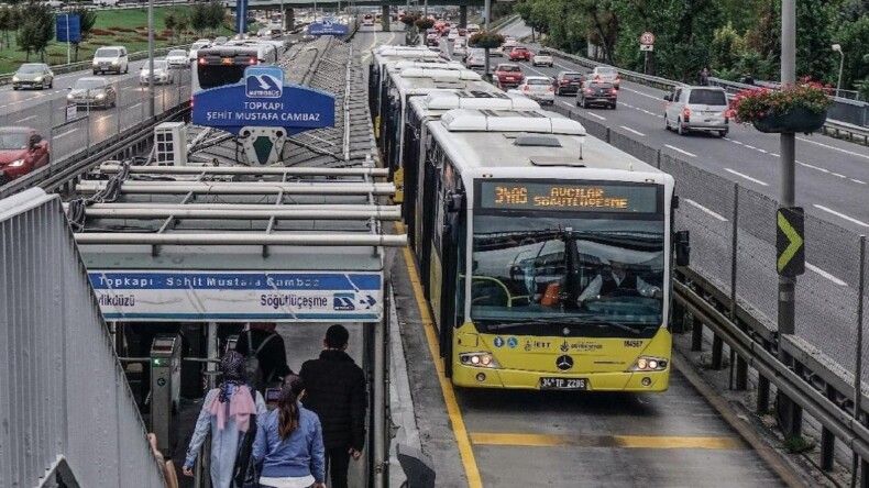 Bayramda toplu taşıma ücretsiz mi? Otobüsler, metro, Marmaraya bedava mı?