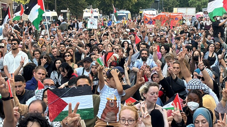 Berlin’de Filistin eylemi… Çok sayıda gözaltı