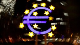 Euro Bölgesi ekonomisinde yavaşlama işareti