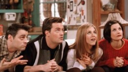 Friends yıldızı Courteney Cox, TikTok’taki dansıyla olay oldu