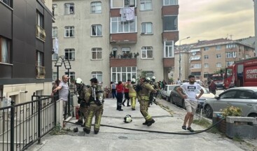 İstanbul’da yangın: 20 kişi mahsur kaldı