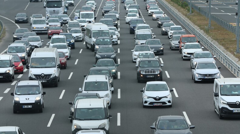 Kurban Bayramı öncesi trafik yoğunluğu başladı