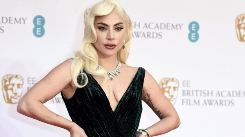 Lady Gaga hamile mi? O fotoğraf dedikoduları alevlendirdi