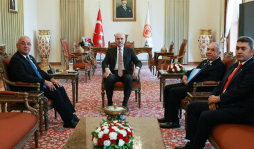 Numan Kurtulmuş’tan ‘yeni anayasa’ kabulleri