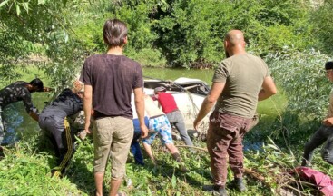 Öğrencileri taşıyan otobüs nehre düştü: 6 ölü