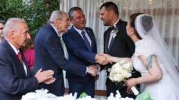 Özgür Özel ve eski CHP liderleri nikah şahidi oldu