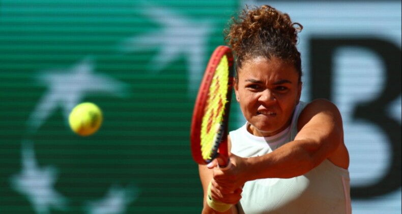 Paolini ve Andreeva, Fransa Açık’ta yarı finale yükseldi