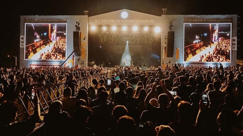 Samsun’da kültür şöleni: Etkinlik rekoru kırılacak