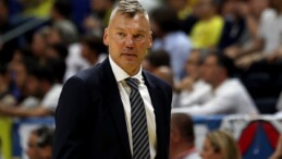 Sarunas Jasikevicius ile çifte kupa: Fenerbahçe Beko tarih yazdı