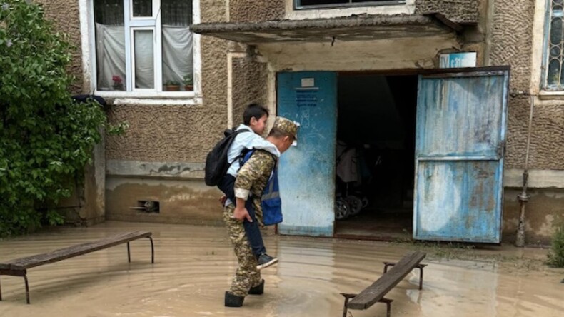 Kırgızistan’da sel felaketi: Çok sayıda ölü var