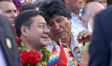 Morales: Bolivya lideri kendi kendine darbe yaptı