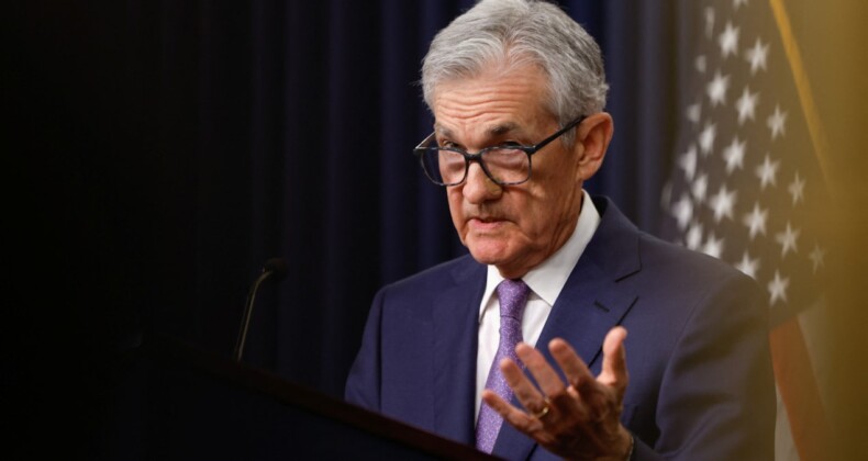 Powell’dan ‘dezenflasyon’ mesajı