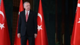 Erdoğan’a koşar adım tebrik