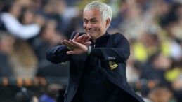 Jose Mourinho’dan kadroya neşter: 5 önemli değişiklik ve çift forvet tercihi