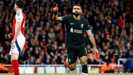 Liverpool, Arsenal deplasmanında 1 puanı kurtardı, liderliği kaptırdı