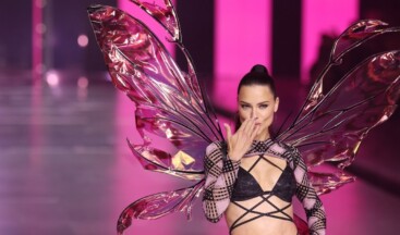 Victoria’s Secret melekleri geri döndü: Sosyal medya bu kez beğenmedi