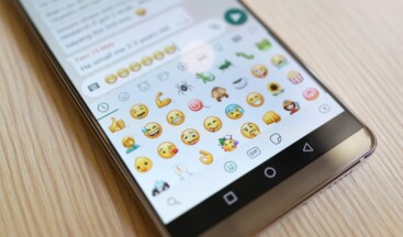 WhatsApp’a yeni emoji geliyor: İşte anlamı