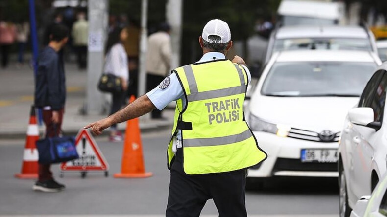 AKP’den yeni kanun teklifi: Trafikte bunu yapmanın cezası artıyor