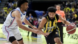 Fenerbahçe Beko, Anadolu Efes’in serisini bitirdi!