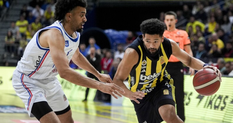 Fenerbahçe Beko, Anadolu Efes’in serisini bitirdi!