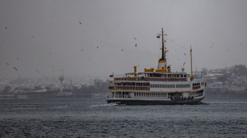 İstanbul’da ulaşımı lodos vurdu: Seferler iptal