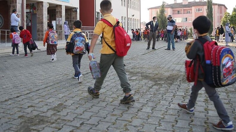 İzmir’deki facianın yankıları sürüyor… CHP’li Suiçmez: Her 4 çocuktan biri okula aç gidiyor