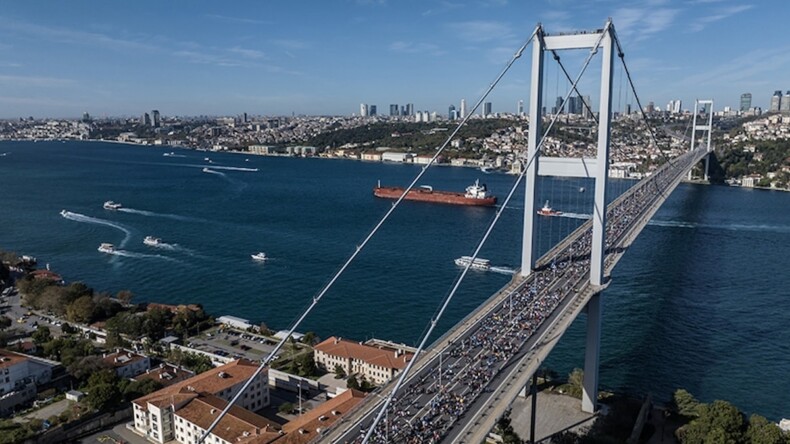 Pazar günü dışarı çıkacaklar dikkat: İstanbul’da bazı yollar trafiğe kapatılacak