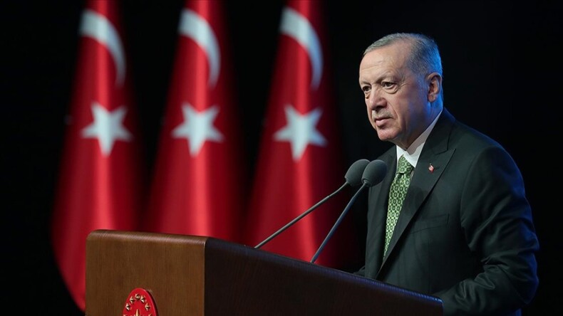 Cumhurbaşkanı Erdoğan’dan yeni asgari ücrete ilişkin paylaşım